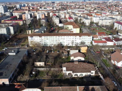 Teren 1702 mp cu casa si garaj / pretabil dezvoltare imobiliara - ID V4657 imagine mica 4, foxfort.ro