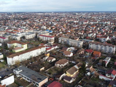 Teren 1702 mp cu casa si garaj / pretabil dezvoltare imobiliara - ID V4657 imagine mica 5, foxfort.ro
