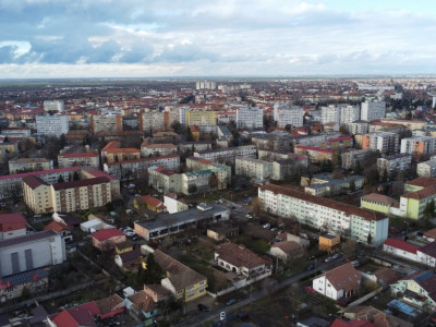 Teren 1702 mp cu casa si garaj / pretabil dezvoltare imobiliara - ID V4657 imagine mica 6, foxfort.ro