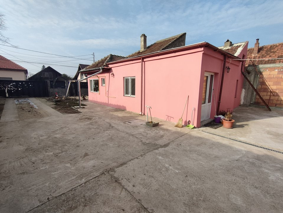 Casa cu teren de 1942 mp, in Timișoara, COMISION 0% - ID V4770 2, foxfort.ro