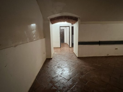 Spatiu comercial, Parter + Demisol, 200 mp, in Piata Libertatii imagine mica 15, foxfort.ro