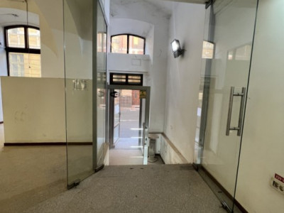 Spatiu comercial, Parter + Demisol, 200 mp, in Piata Libertatii  imagine mica 2, foxfort.ro