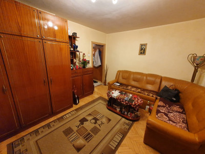 Apartament 3 camere, etaj 3, Piata Doina, Calea Sagului 