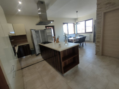 Casa individuala in Giroc 220 mp utili si teren de 660 mp imagine mica 28, foxfort.ro