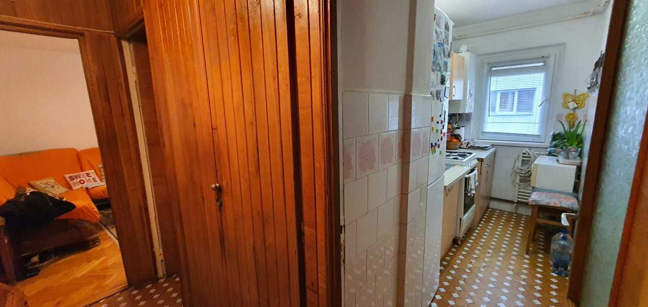 Apartament cu 3 camere si 2 balcoane, Sagului - ID V4876 2, foxfort.ro