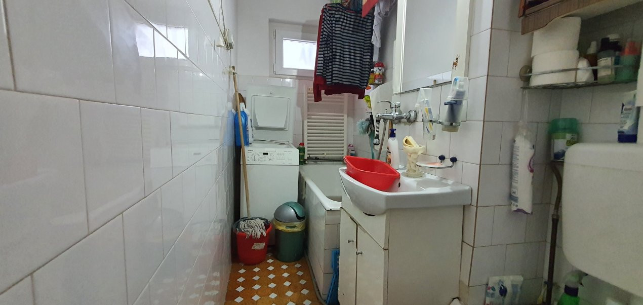 Apartament cu 3 camere si 2 balcoane, Sagului - ID V4876 9, foxfort.ro