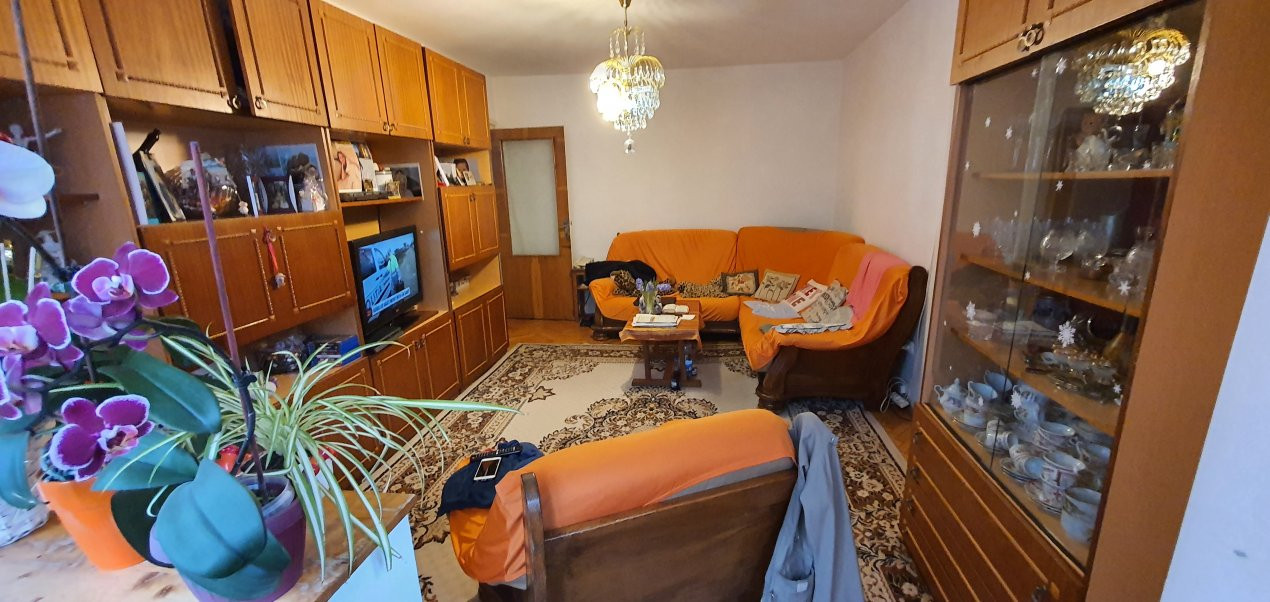 Apartament cu 3 camere si 2 balcoane, Sagului - ID V4876 11, foxfort.ro