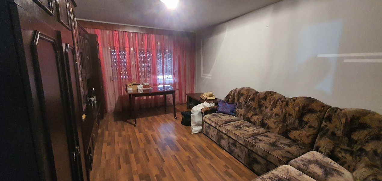 Apartament cu 3 camere la parter zona Steaua - ID V4926 1