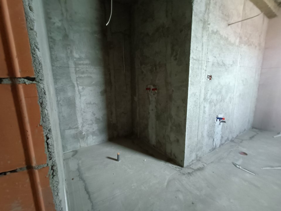 Casa la rosu 6 camere, Chisoda - ID V4970 8, foxfort.ro