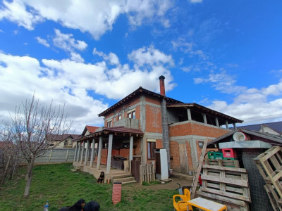 Casa la rosu 6 camere, Chisoda - ID V4970 imagine mica 3, foxfort.ro