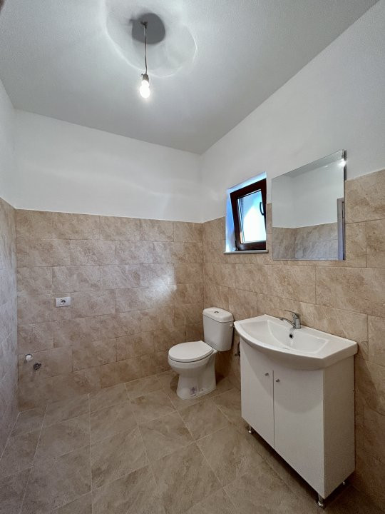 Duplex pe parter 4 camere Ghiroda  13, foxfort.ro