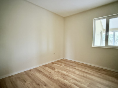 Duplex pe parter 4 camere Ghiroda  imagine mica 8, foxfort.ro