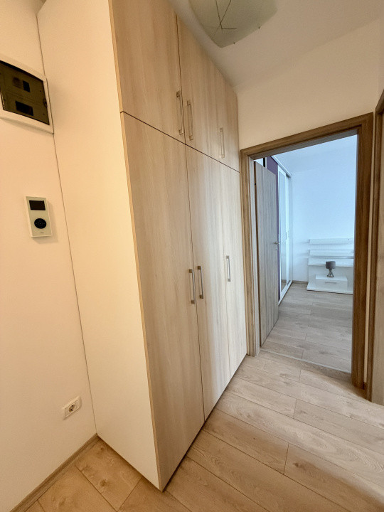 Apartament 2 camere in blocul IRIS 4, 2 locuri de parcare 12, foxfort.ro