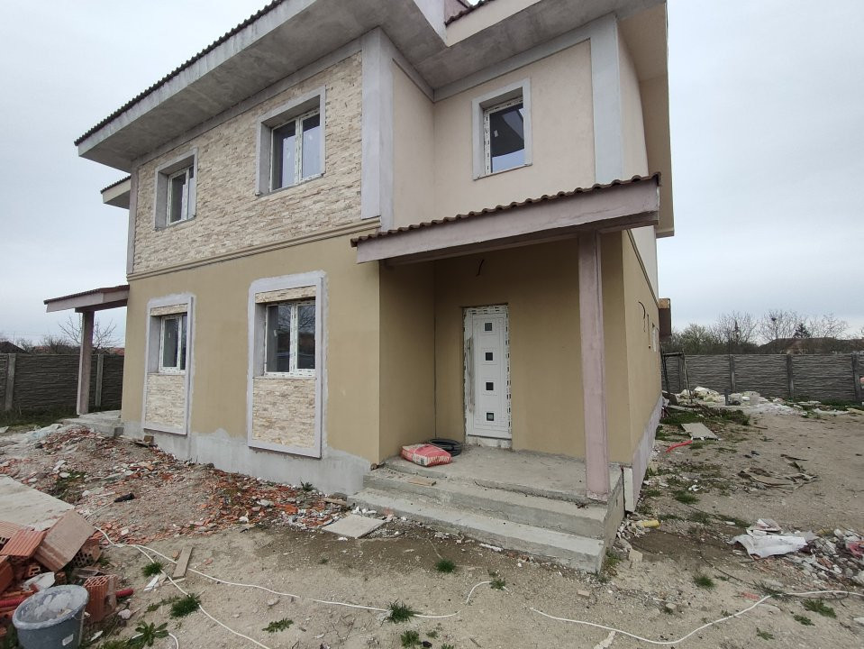 Case de vanzare Cerneteaz Central 1