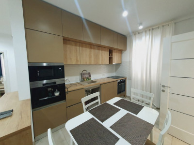 Duplex la 10 minute de oras, mobilata si utilata - Mosnita imagine mica 9, foxfort.ro