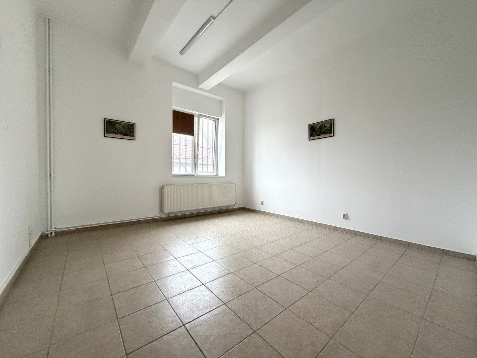 Comision 0% Spatiu Birouri de inchiriat in zona Balcescu  3, foxfort.ro