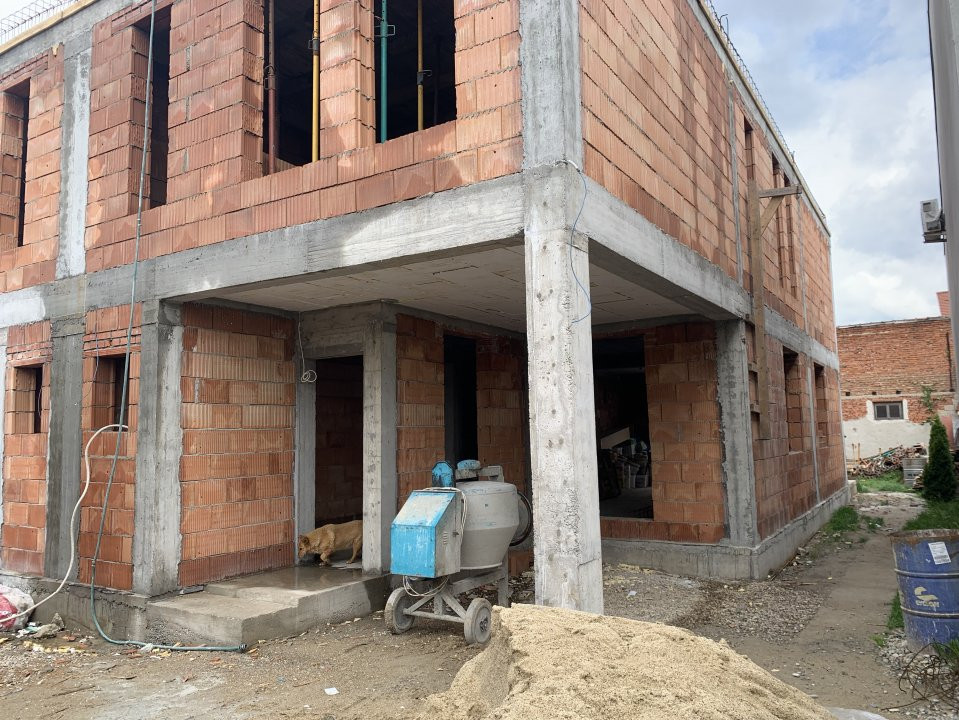 Casa tip Duplex arhitectura modernista zona Lipovei strada linistita - ID V5191 12, foxfort.ro