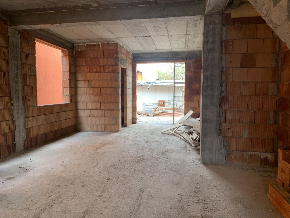 Casa tip Duplex arhitectura modernista zona Lipovei strada linistita - ID V5191 14, foxfort.ro