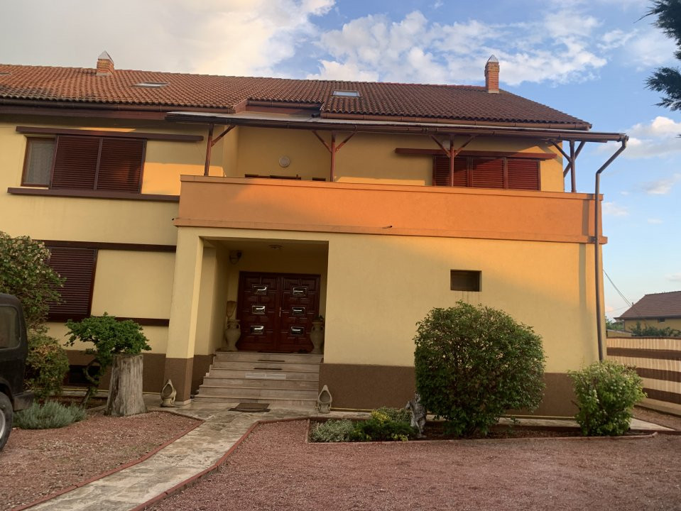 Vila Duplex cu lac si piscina Giarmata Vii  cu 5880 mp de teren - ID V5269 4, foxfort.ro