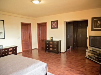 Vila Duplex cu lac si piscina Giarmata Vii  cu 5880 mp de teren - ID V5269 imagine mica 11, foxfort.ro