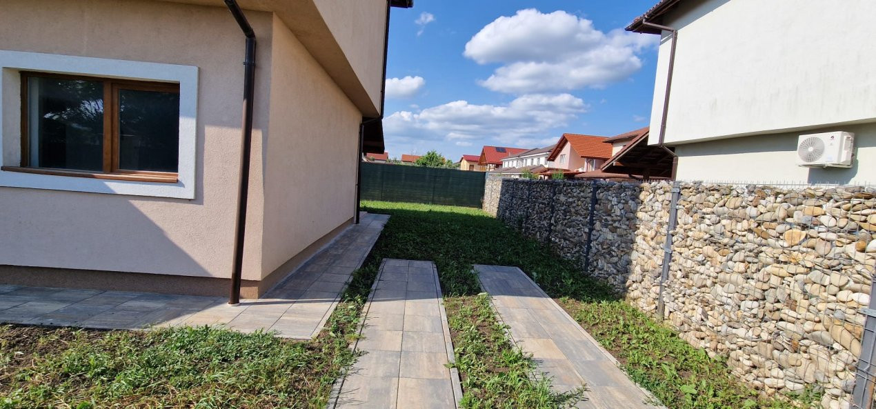 Duplex de vanzare cu 4 camere Mosnita Noua - ID V5302 17, foxfort.ro