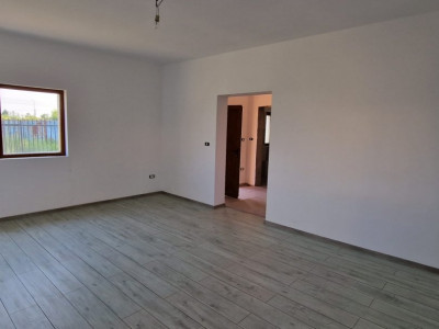 Duplex de vanzare cu 4 camere Mosnita Noua - ID V5302 imagine mica 3, foxfort.ro