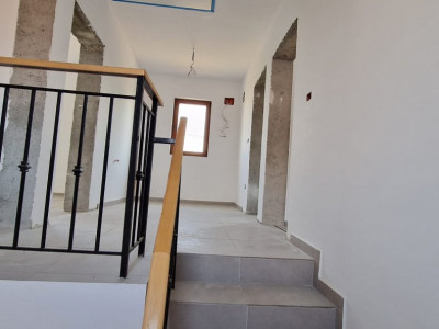 Duplex de vanzare cu 4 camere Mosnita Noua - ID V5302 imagine mica 7, foxfort.ro