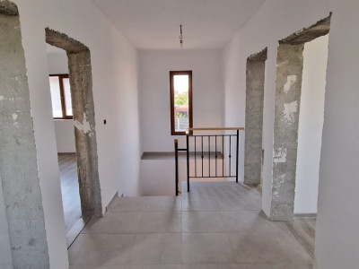Duplex de vanzare cu 4 camere Mosnita Noua - ID V5302 imagine mica 9, foxfort.ro