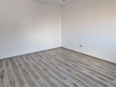 Duplex de vanzare cu 4 camere Mosnita Noua - ID V5302 imagine mica 14, foxfort.ro