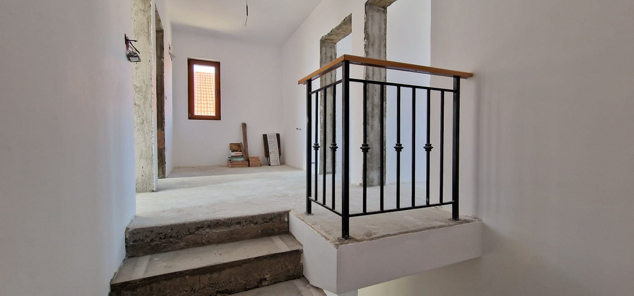 Duplex de vanzare cu 4 camere Mosnita Noua - ID V5303 29, foxfort.ro