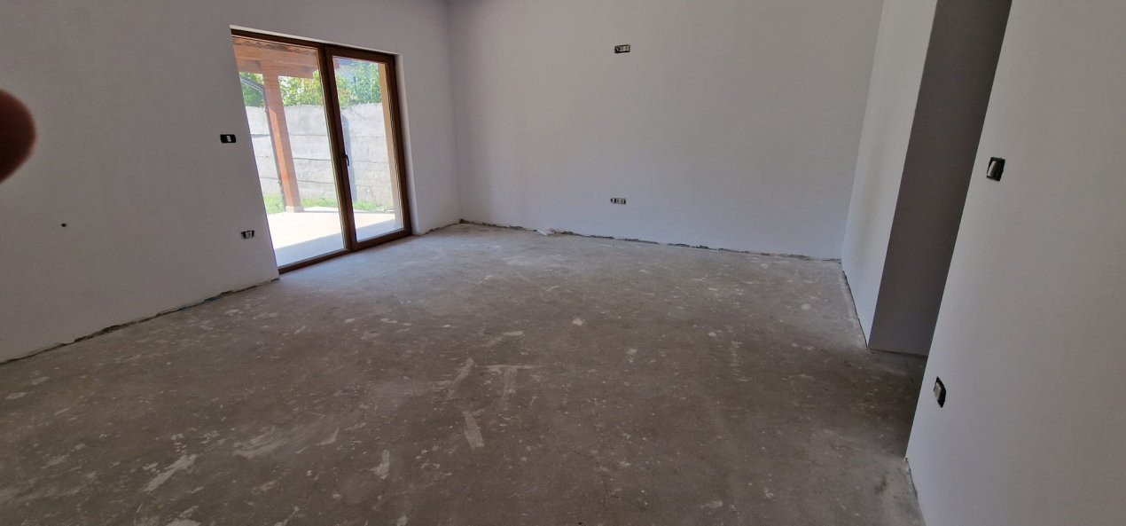 Duplex de vanzare cu 4 camere Mosnita Noua - ID V5303 33, foxfort.ro