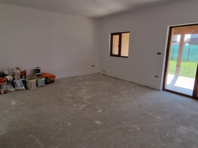 Duplex de vanzare cu 4 camere Mosnita Noua - ID V5303 imagine mica 28, foxfort.ro