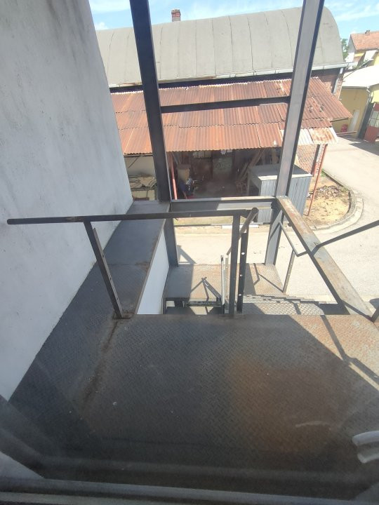 Spatii de inchiriat pentru birouri sau depozitare zona Iosefin - ID C5330 18, foxfort.ro