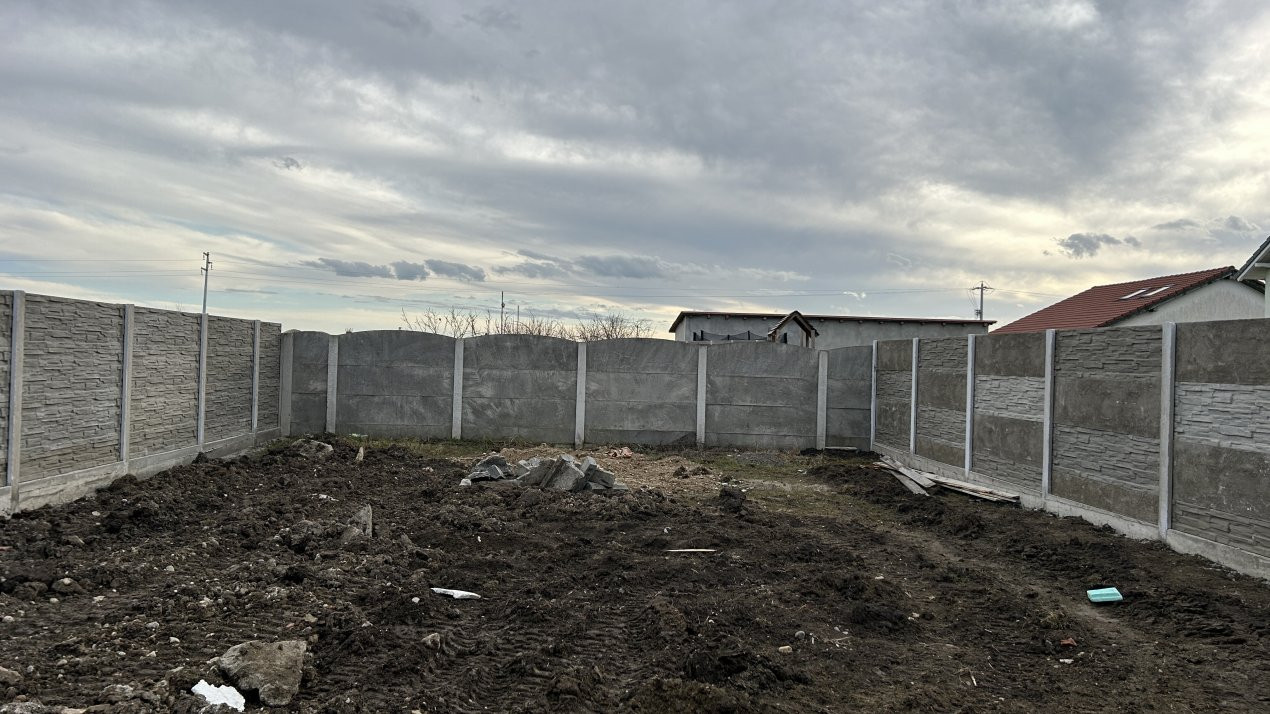 Duplex 4 camere si asfalt, Sacalaz - Parter + Etaj - ID V5368 19, foxfort.ro