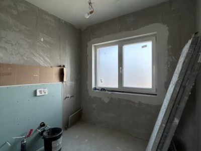 Duplex 4 camere si asfalt, Sacalaz - Parter + Etaj - ID V5368 imagine mica 18, foxfort.ro