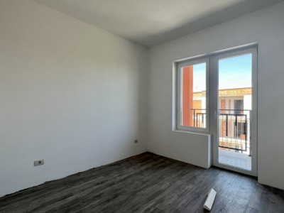Apartament cu doua camere, decomandat in Giroc - ID V753