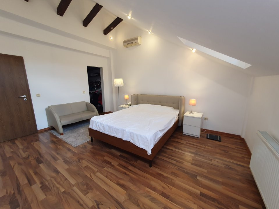 Penthouse 6 camere, 194 mp utili, cu 2 mansarde - Zona Brancoveanu - ID V5431  15, foxfort.ro