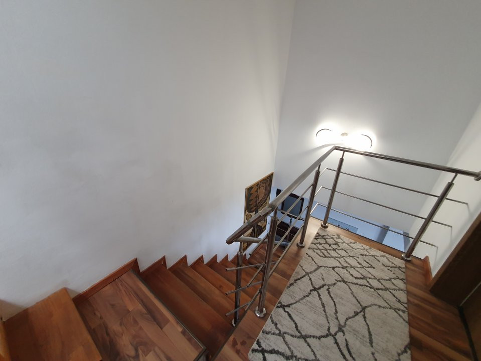 Penthouse 6 camere, 194 mp utili, cu 2 mansarde - Zona Brancoveanu - ID V5431  25, foxfort.ro