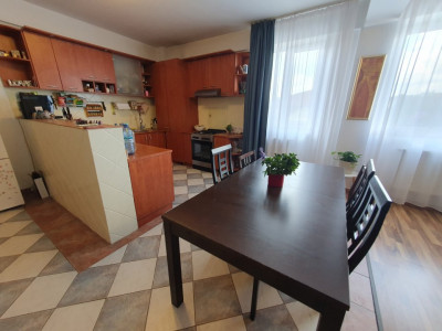 Penthouse 6 camere, 194 mp utili, cu 2 mansarde - Zona Brancoveanu - ID V5431  imagine mica 8, foxfort.ro