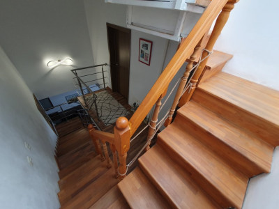 Penthouse 6 camere, 194 mp utili, cu 2 mansarde - Zona Brancoveanu - ID V5431  imagine mica 23, foxfort.ro