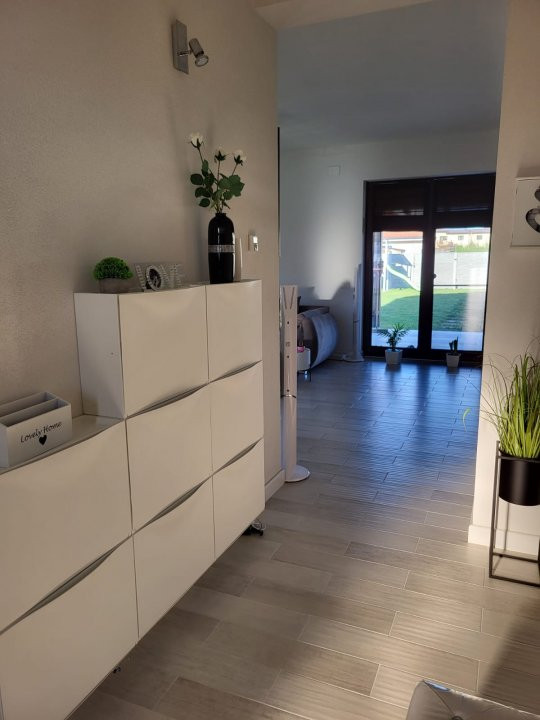 Casa individuala 3 camere cu teren de 648 mp - ID V5477 18, foxfort.ro