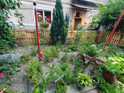 Apartament 112 mp la casa cu curte si garaj, zona Maria, Central imagine mica 12, foxfort.ro