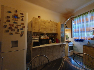 Apartament 112 mp la casa cu curte si garaj, zona Maria, Central imagine mica 17, foxfort.ro