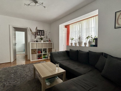 Apartament 2 camere, intermediar, centrala proprie, zona Girocului - ID V5568
