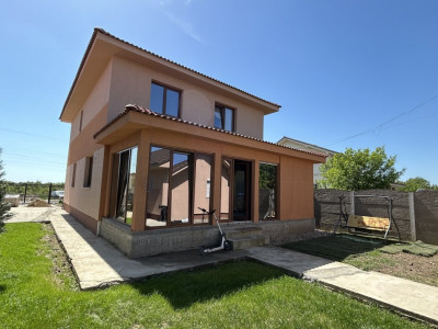 Casa individuala 5 camere si teren de 430 mp - zona Plopi Timisoara