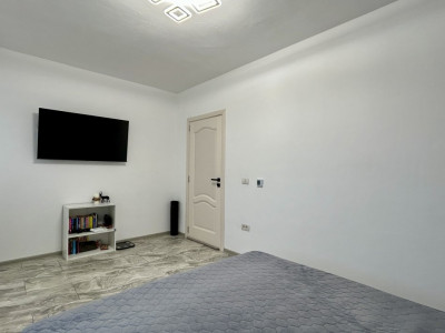 Casa individuala 5 camere si teren de 430 mp - zona Plopi Timisoara imagine mica 12, foxfort.ro