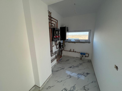 Casa Giarmata la gri cu toate utilitatile - ID V5615 imagine mica 7, foxfort.ro