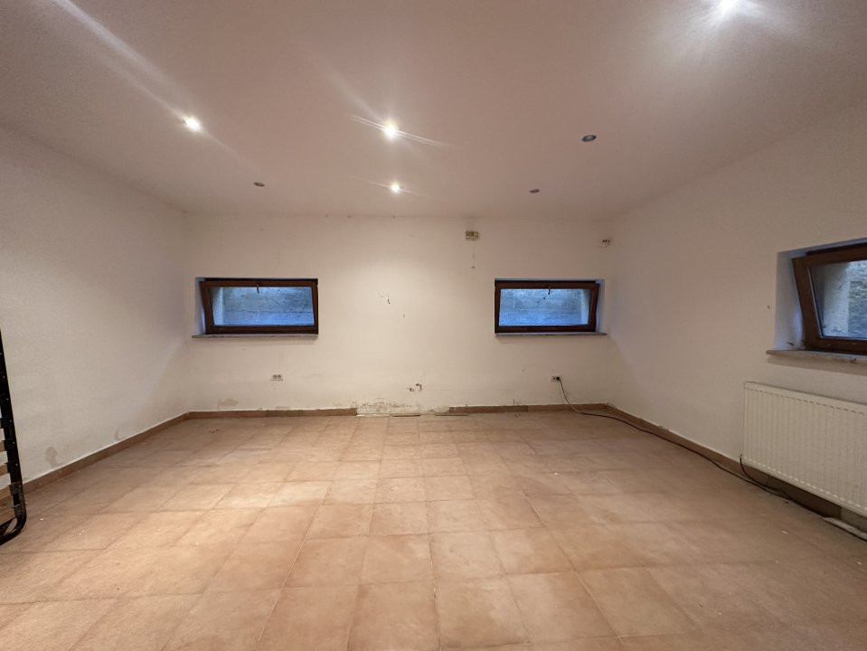 Casa individuala cu 10 camere si piscina, in Dumbravita - ID V5614 35, foxfort.ro