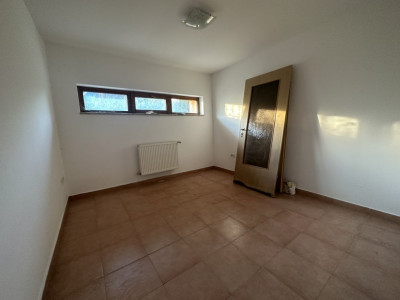 Casa individuala cu 10 camere si piscina, in Dumbravita - ID V5614 imagine mica 37, foxfort.ro