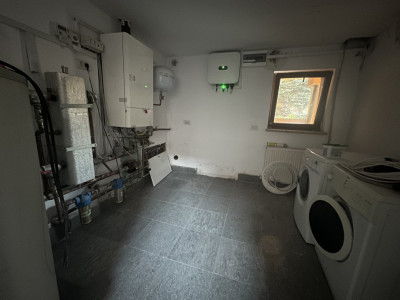 Casa individuala cu 10 camere si piscina, in Dumbravita - ID V5614 imagine mica 39, foxfort.ro